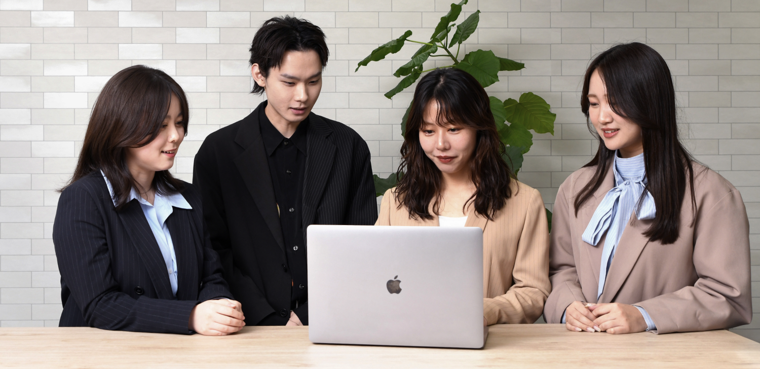 リクルート画像